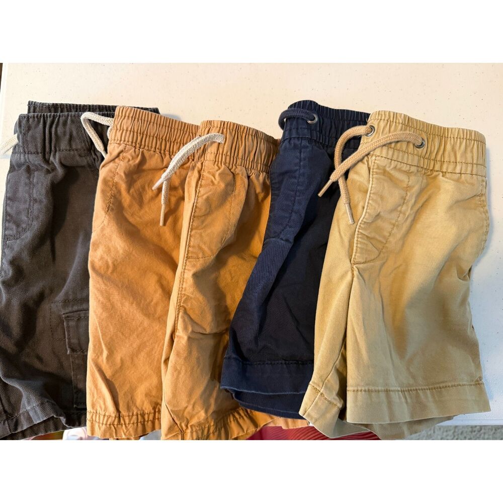 5 pull up shorts size 3T tan/grey/blue Old Navy and Gap